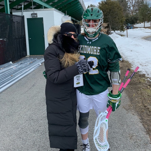 Meet your Posher, Lori - Picture 4 of 9